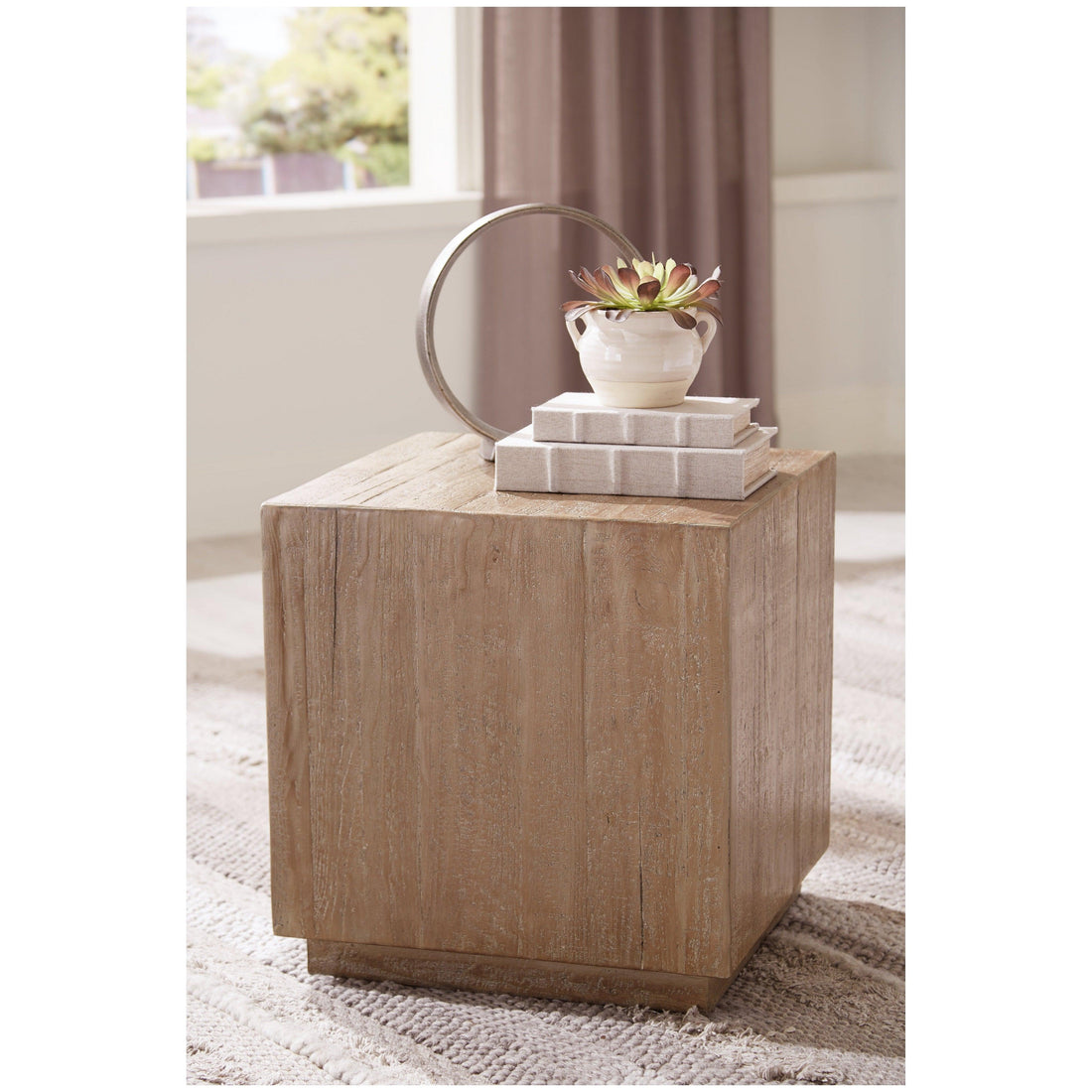 Waltleigh Accent Table Ash-T993-102