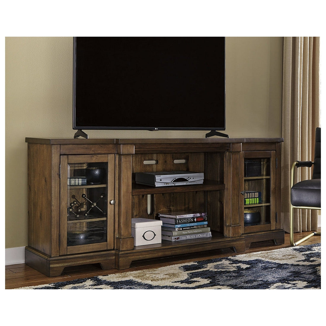 Flynnter 75&quot; TV Stand Ash-W719-68