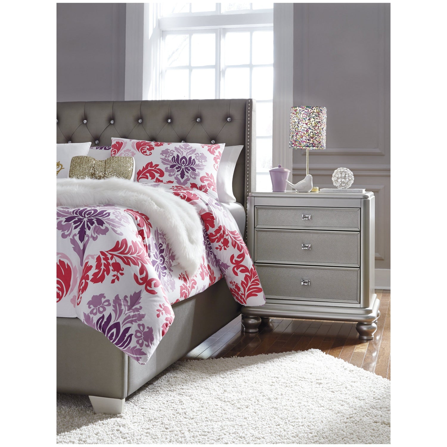 Coralayne Upholstered Bed