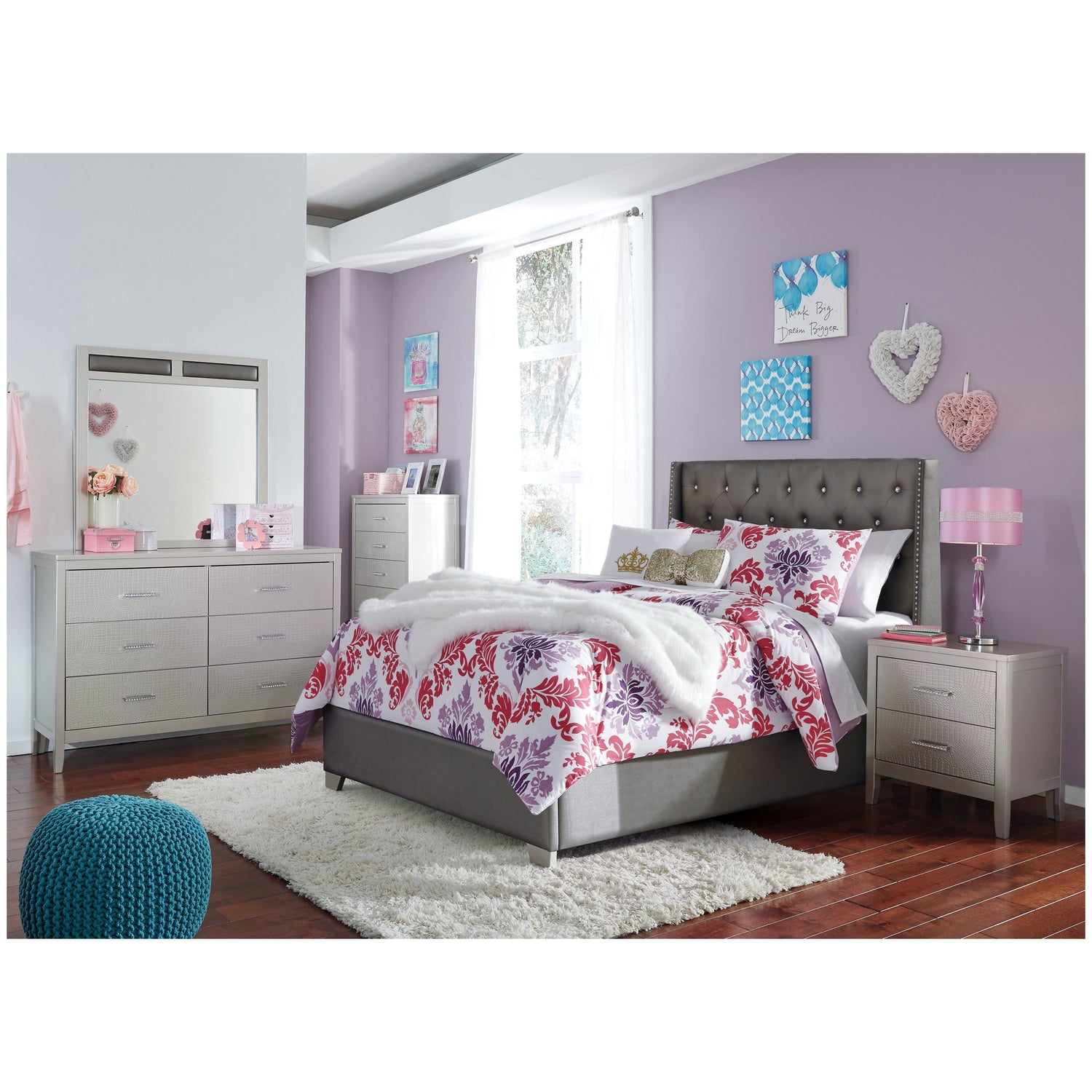 Coralayne Upholstered Bed