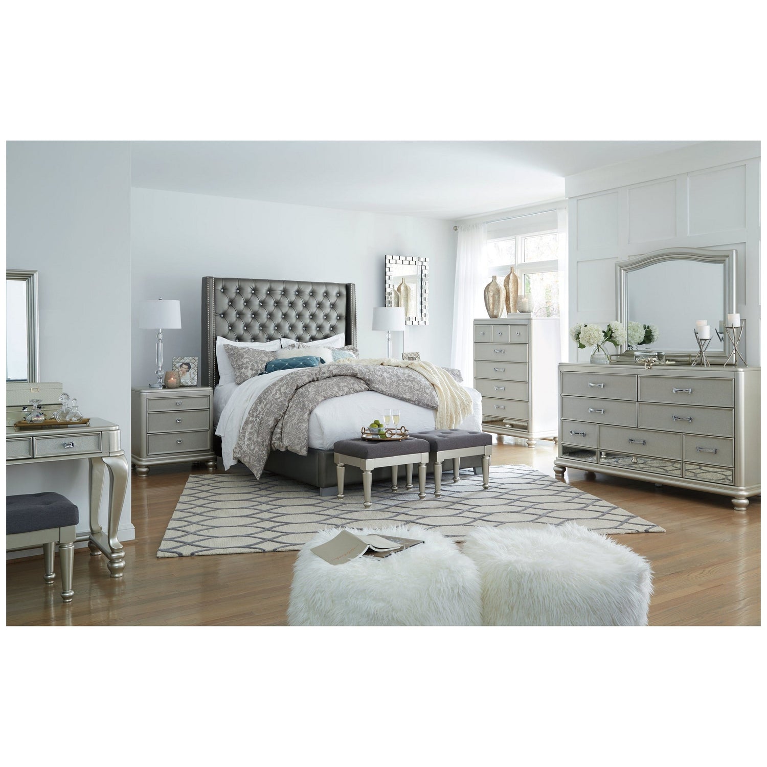 Coralayne Upholstered Bed