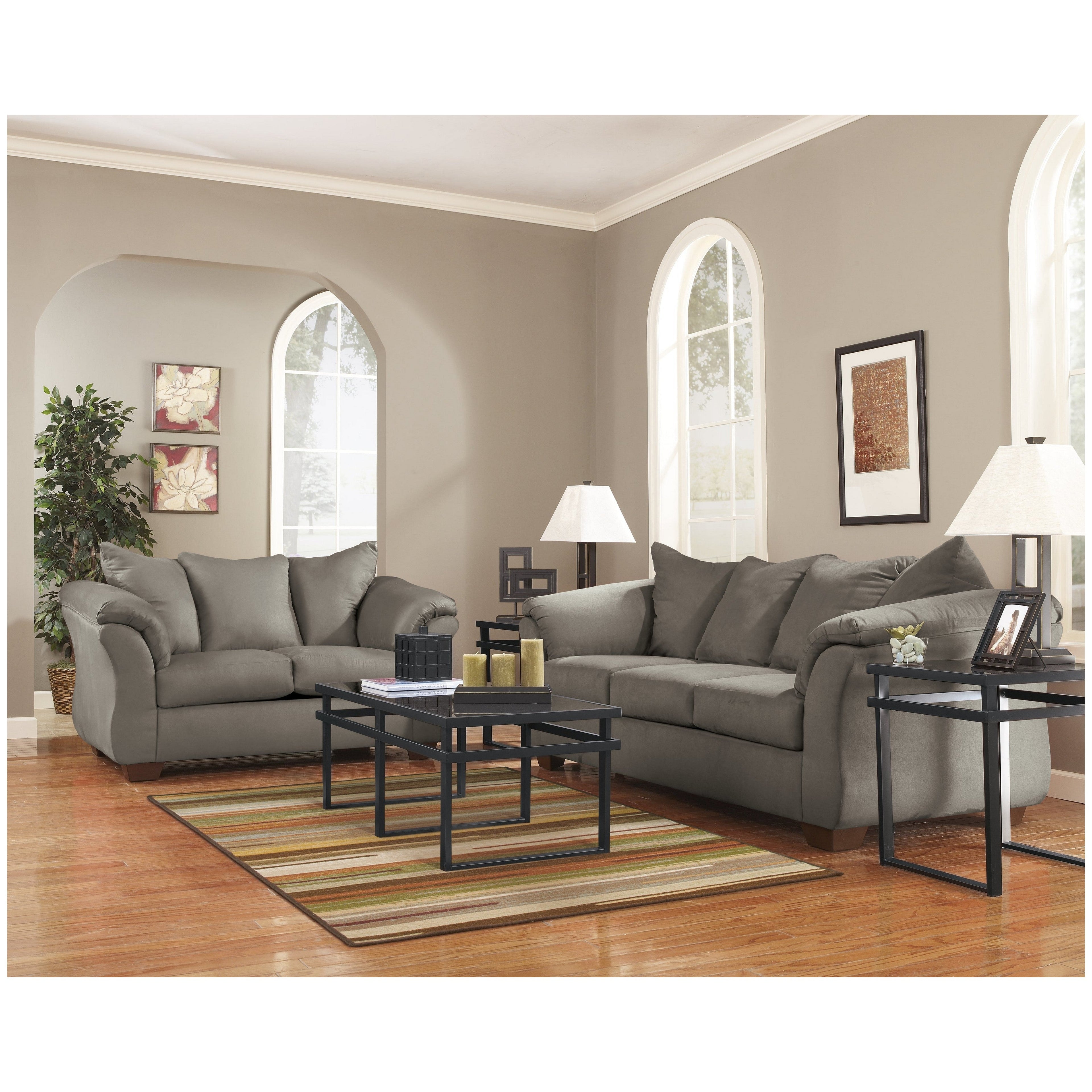 Darcy Loveseat