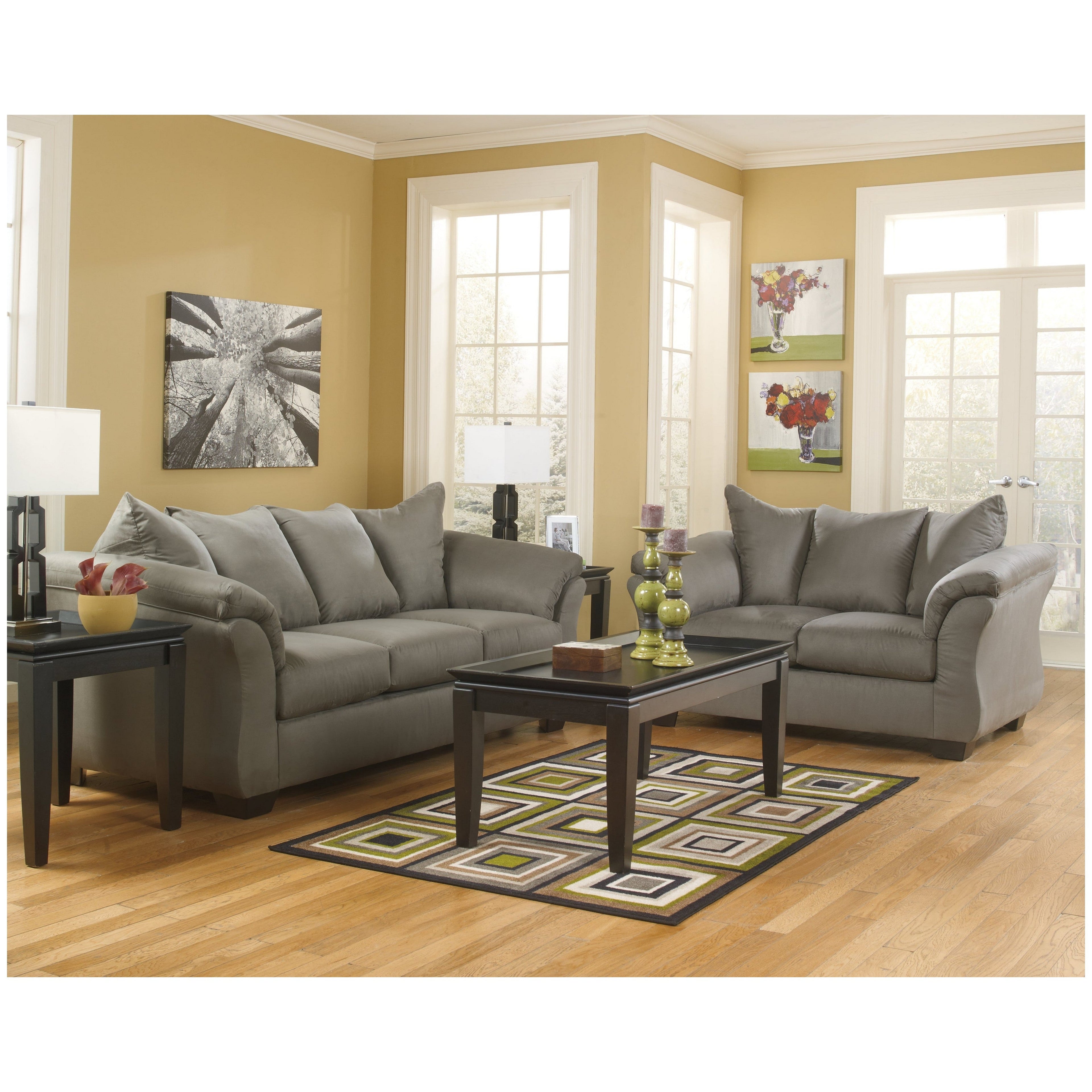 Darcy Loveseat
