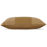 Dovinton Pillow