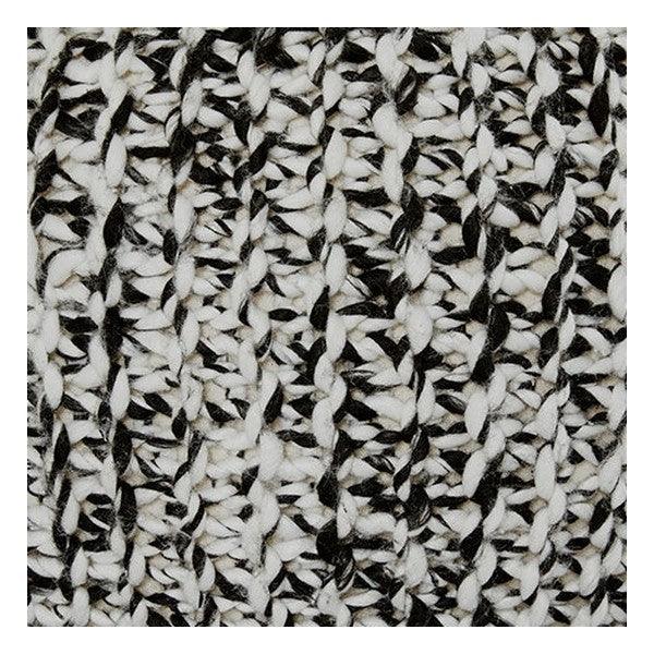 Latricia Pouf