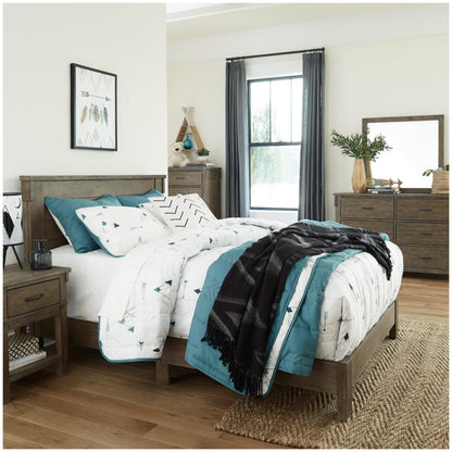 Shamryn Panel Bed